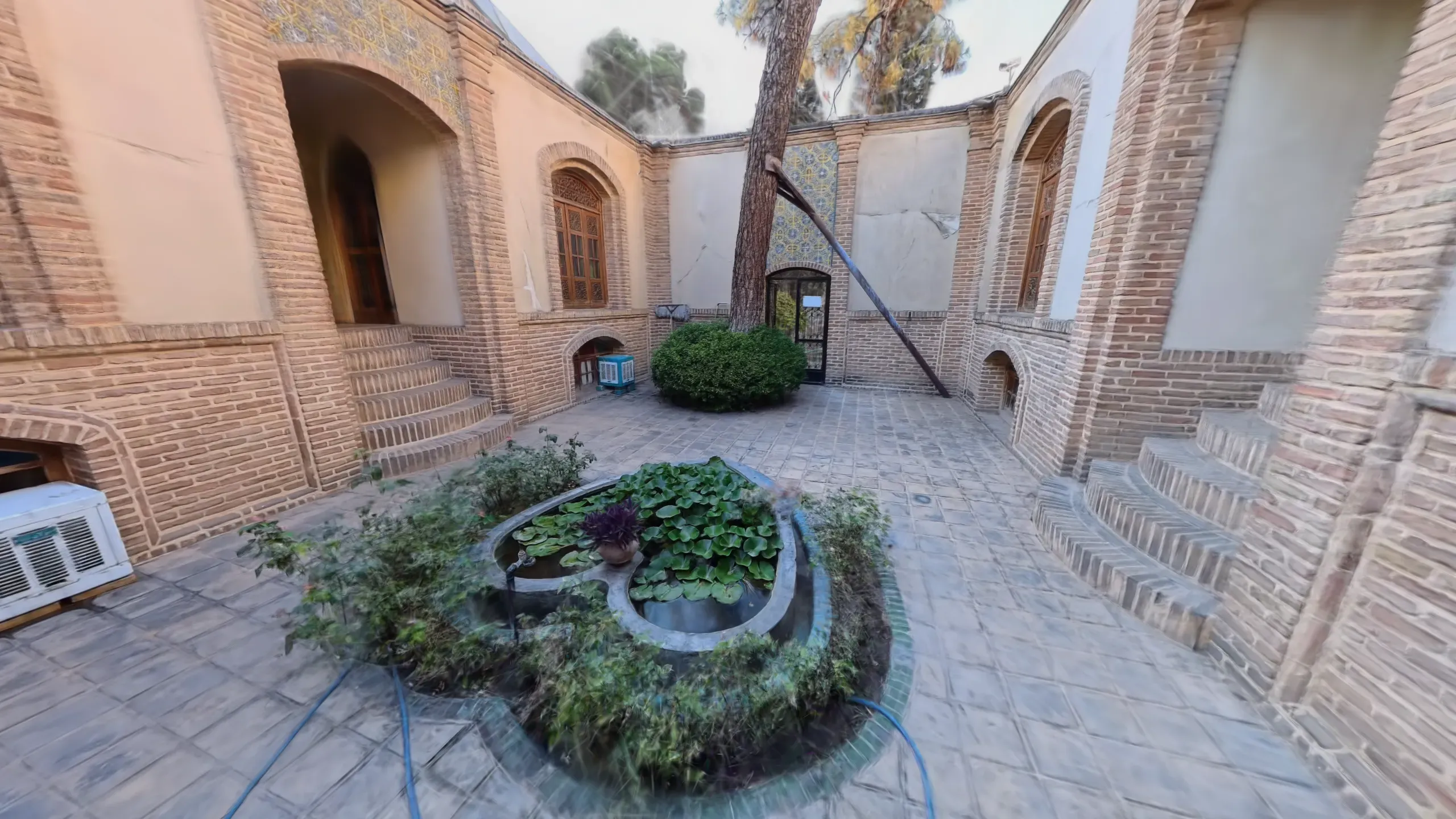 The Heart of the House, Central Courtyard