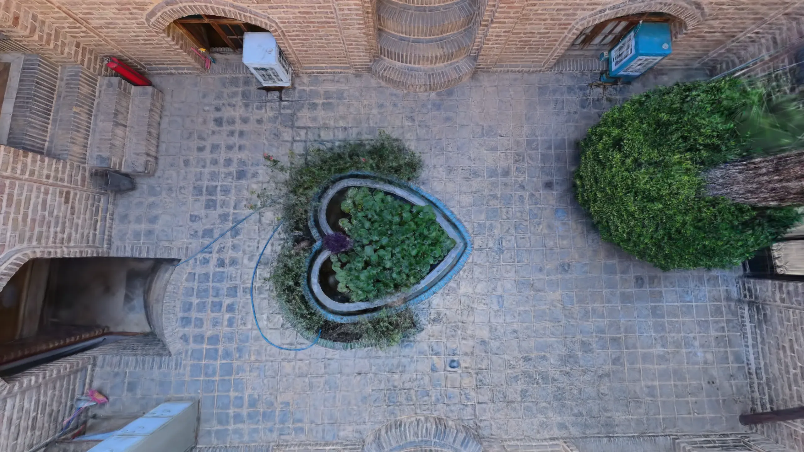 The Heart of the House, Central Courtyard