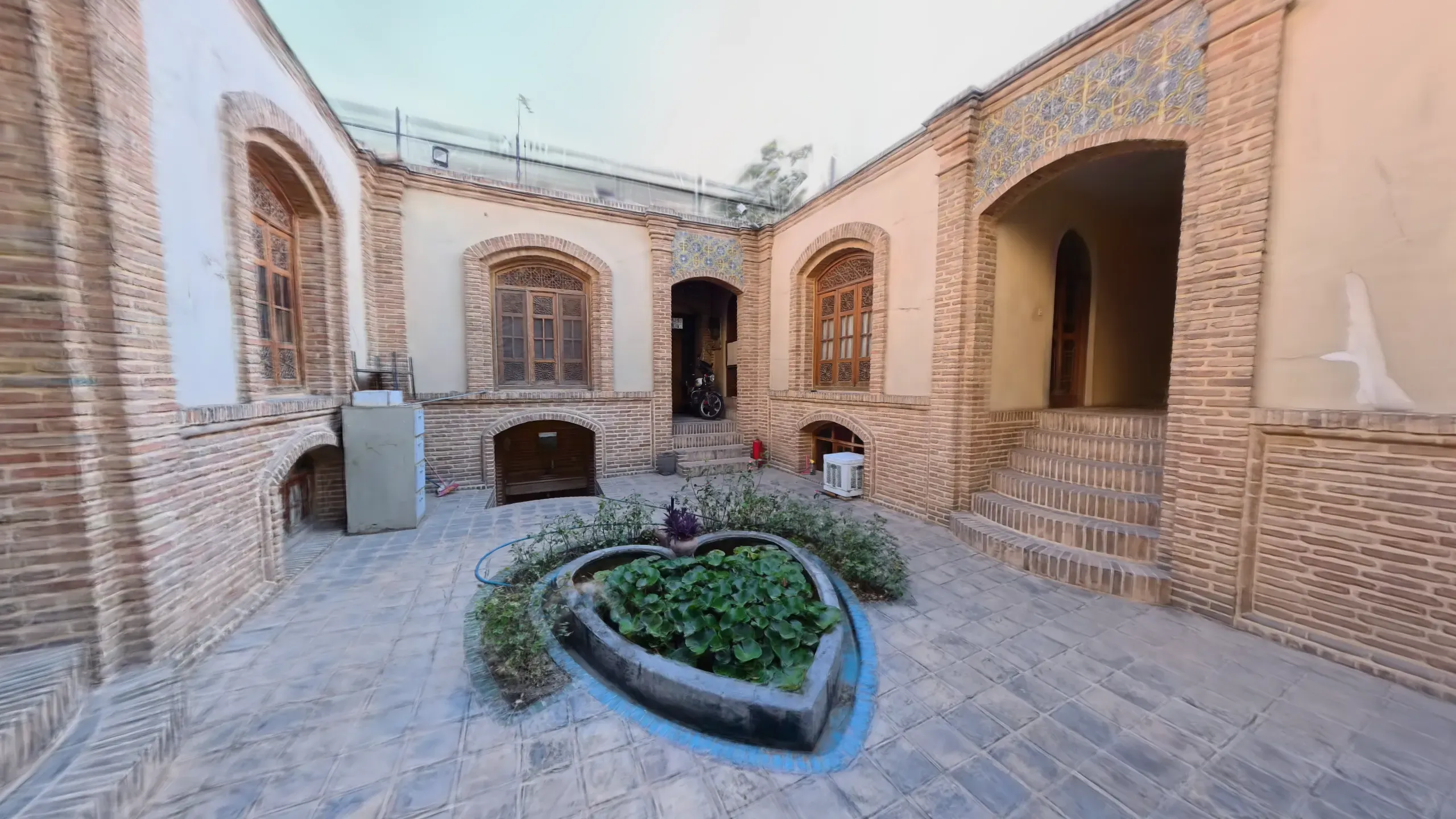 The Heart of the House, Central Courtyard